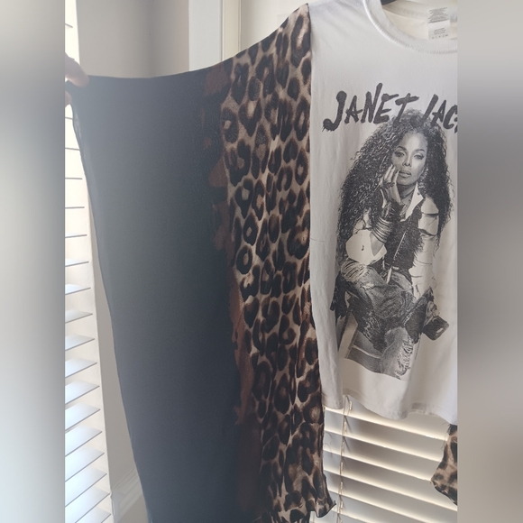 Upcycled Janet Jackson Graphic T-Shirt /Poncho - Picture 3 of 4